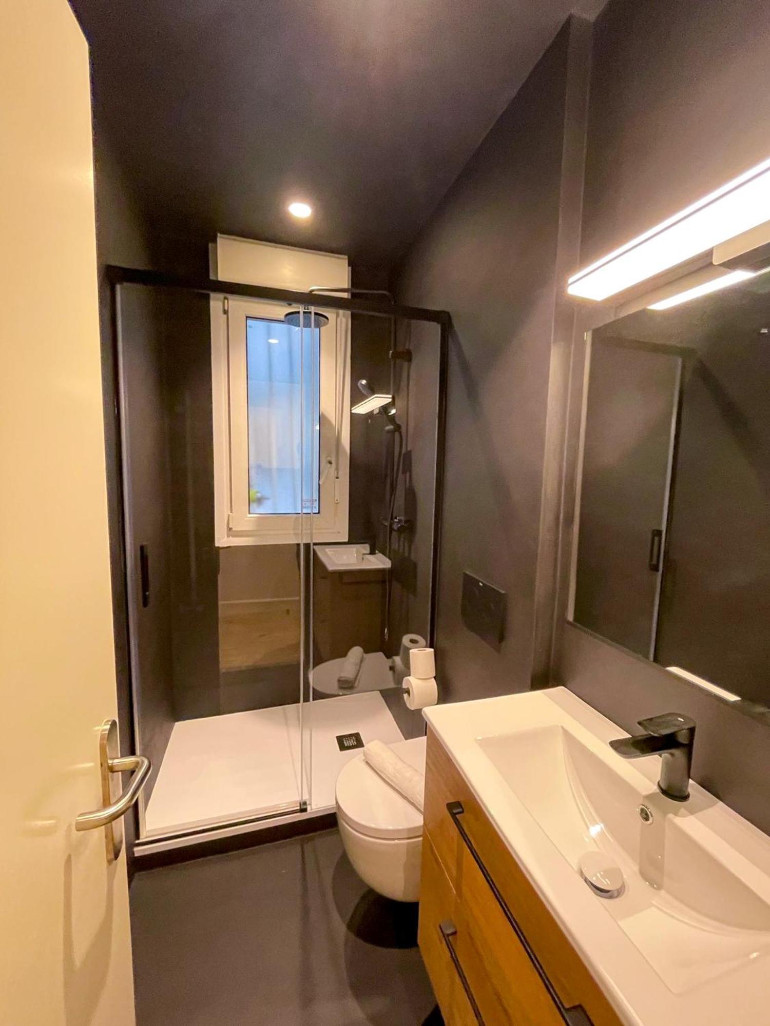 Vivienda Turistica En Bilbao La Vieja Con Wifi Y Parking Bilbau Exterior foto